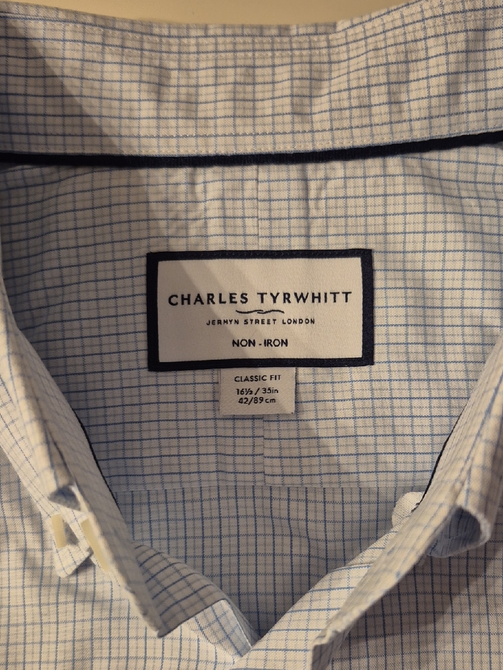Charles Tyrwhitt Light Blue Windowpane Dress Shirt - CLASSIC - 16.5 NECK - Picture 4 of 11